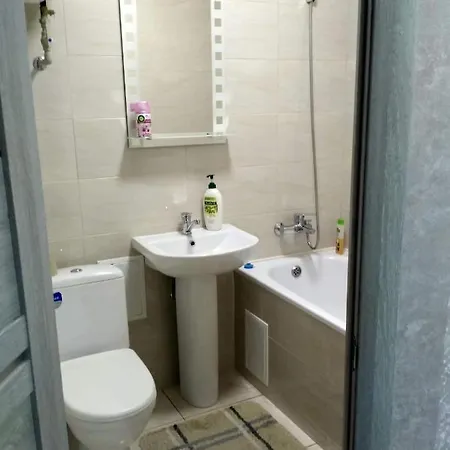 Подобово Квартира В Центрі Міста Konotop Exterior photo